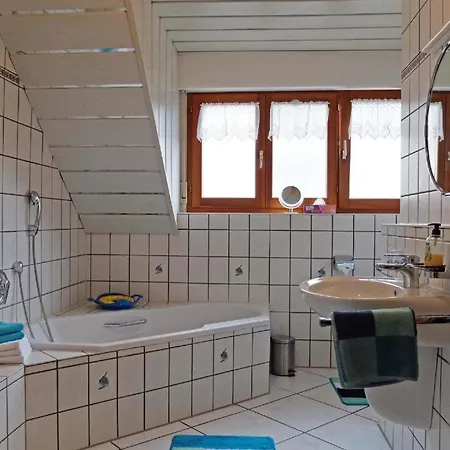 Apartman Ferienwohnung Im Haus Haller Friedrichshafen